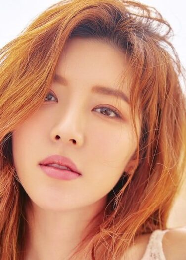 مصدر داخلي من الممثلة Park Han Byul يعلق عن موضوع زوجها و Seungri