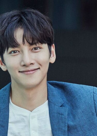 الممثل Ji Chang Wook في محادثات لبطولة دراما “City of Stars” القادمة بعد تسريحه من الجيش
