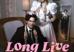 فيلم حب طويل الأمد Long Live Love